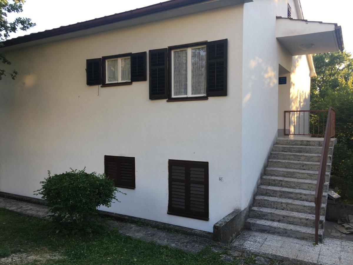 Apartman Kora 奈维斯 外观 照片