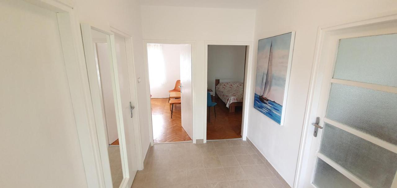 Apartman Kora 奈维斯 外观 照片